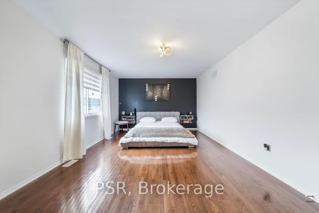 Additional image 30 of 150 Voyager Pass