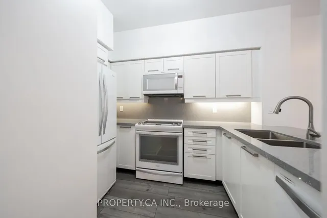 Additional image 8 of 2111 Lakeshore Blvd Unit 105