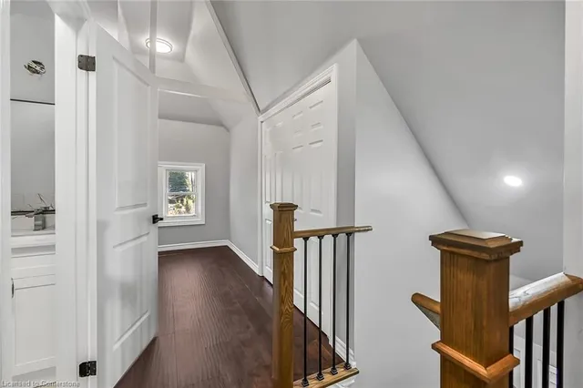 Additional image 34 of 172 Sherman Ave