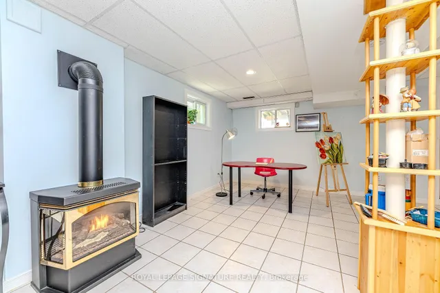 Additional image 35 of 4726 Antelope Cres