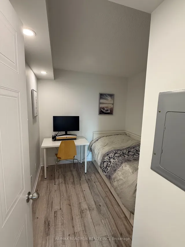Additional image 9 of 750 Bay St Unit 1701
