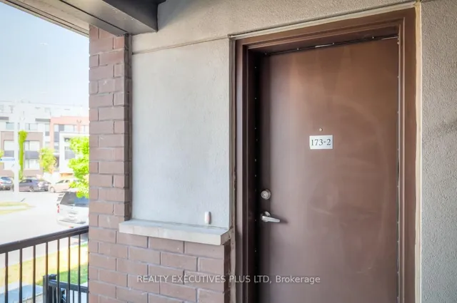 Additional image 3 of 173 William Duncan Rd Unit 2