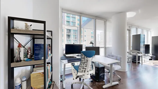 Additional image 10 of 320 Richmond St Unit 605