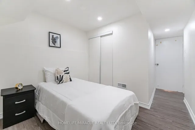 Additional image 45 of 27 Jay St