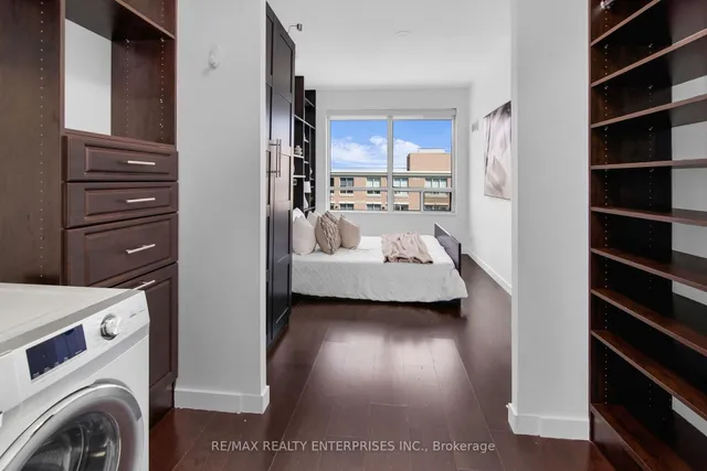 Additional image 26 of 1005 King St Unit 913