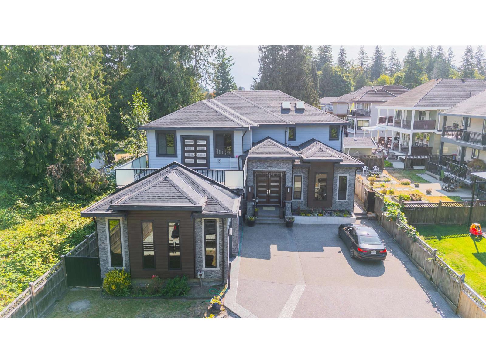 10578 127A STREET|Surrey, British Columbia V3V0B4