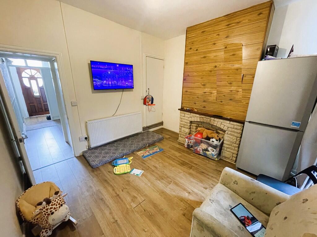 Additional image 15 of White Road, Smethwick, West Midlands, B67