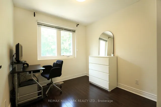 Additional image 24 of 38 Santa Barbara Rd