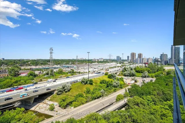 Additional image 38 of 185 Legion Rd Unit 1403