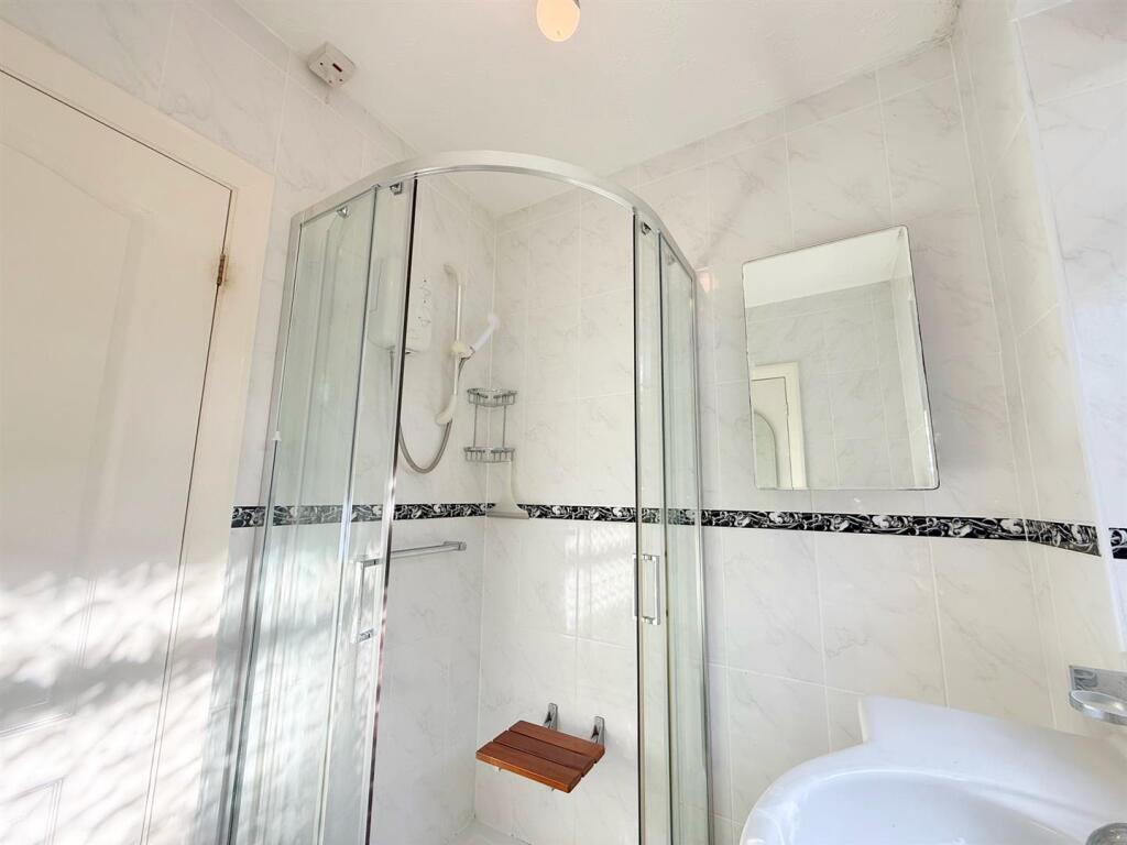 Additional image 14 of Edge Hill Road, Four Oaks