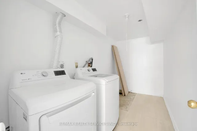 Additional image 40 of 3059 Finch Ave Unit 45