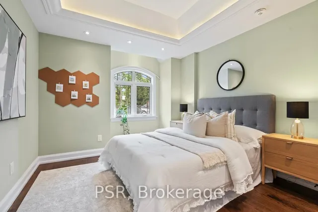 Additional image 28 of 76 South Kingsway