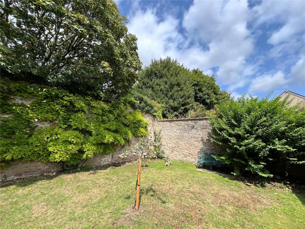 Additional image 18 of Tucked away, just a short walk from the Wells High Street