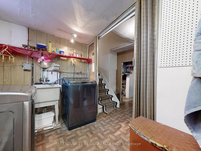Additional image 42 of 94 Billington Cres