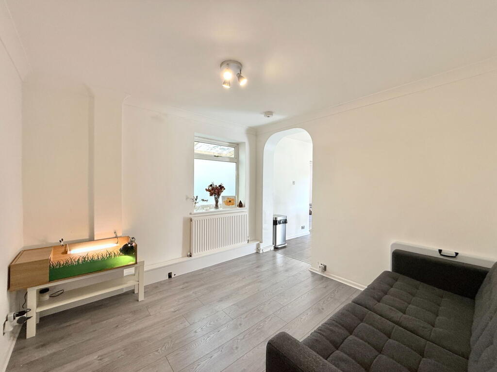 Additional image 6 of Fabian Crescent, Shirley