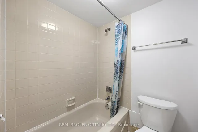 Additional image 17 of 280 Simcoe St Unit 206A