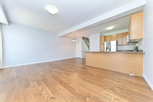 Additional image 13 of 94 Charleswood Cres