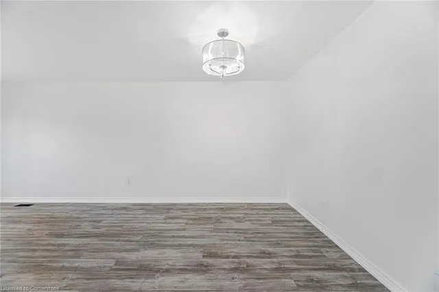 Additional image 15 of 376 Hansen Rd