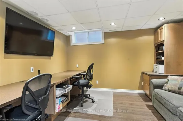 Additional image 34 of 114 ARMOUR Cres