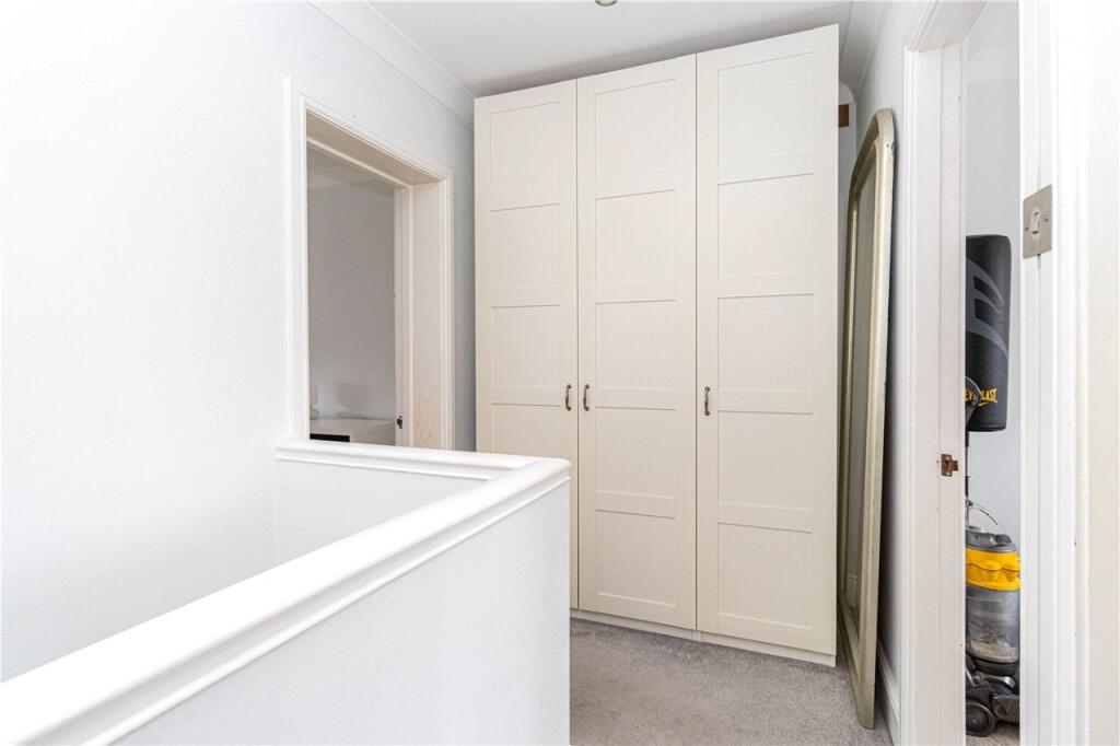 Additional image 8 of High Street, Harpenden, AL5