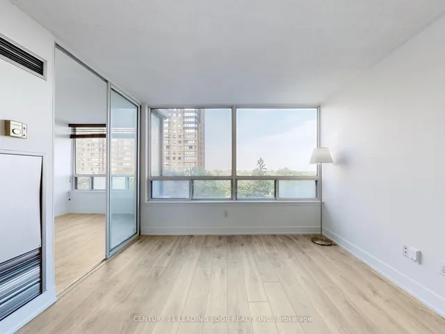 Additional image 14 of 350 Alton Towers Circ Unit 506