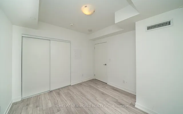 Additional image 14 of 159 Wellesley St Unit 1811