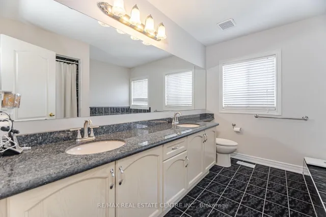Additional image 33 of 53 Wild Indigo Cres