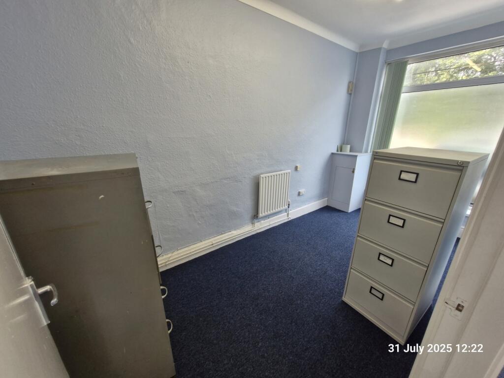 Additional image 4 of 2581 Coventry Road, Sheldon, Birmingham, West Midlands, B26