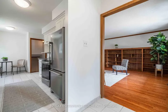 Additional image 3 of 179 Appleford Crt