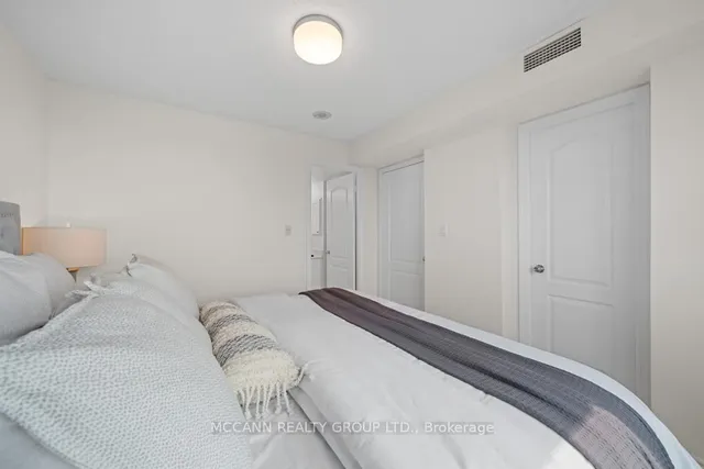 Additional image 23 of 3 Rean Dr Unit 1807