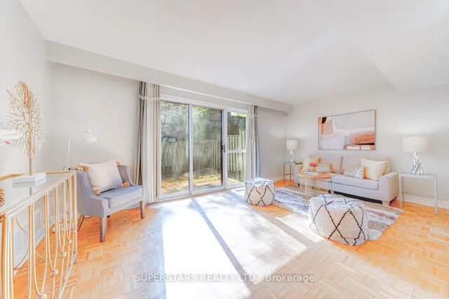 Additional image 3 of 4 Frosty Meadoway