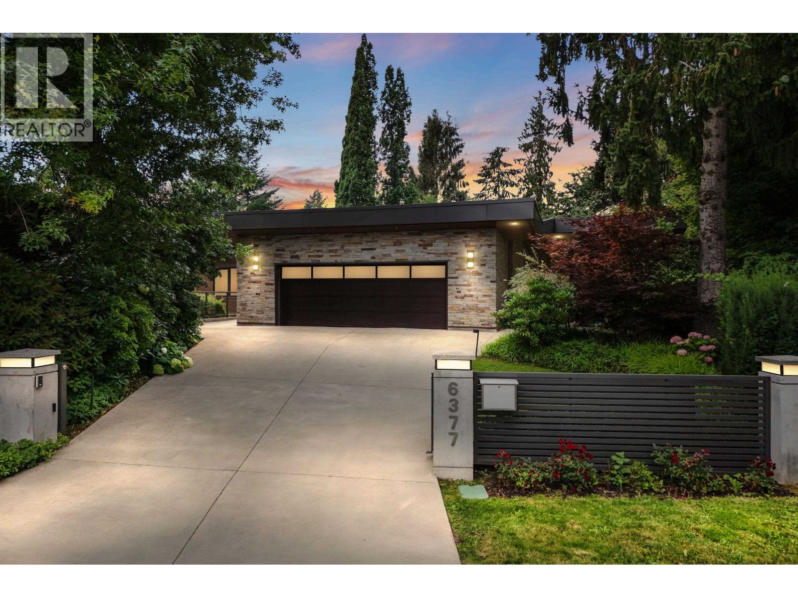 6377 CHARING COURT|Burnaby, British Columbia V5E3Y4