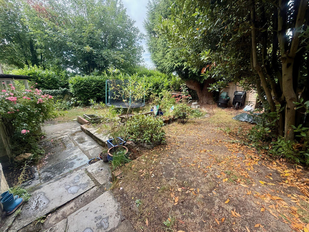 Additional image 23 of Tor Court, Coursing Batch, Glastonbury