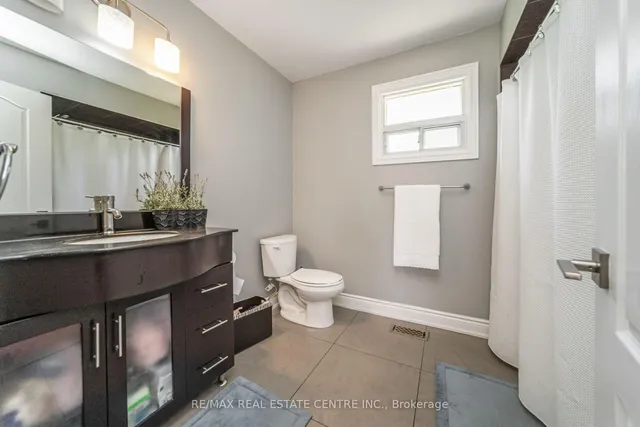 Additional image 24 of 46 Reeve Rd