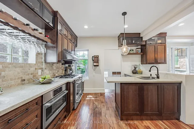 Additional image 13 of 104 Silver Birch Ave