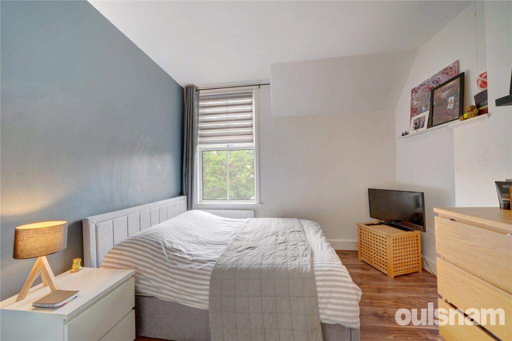 Additional image 18 of The Crescent, Bromsgrove, Worcestershire, B60