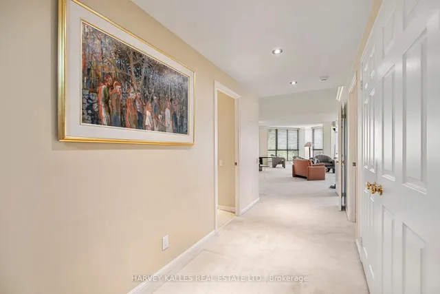 Additional image 9 of 2900 Yonge St Unit 702