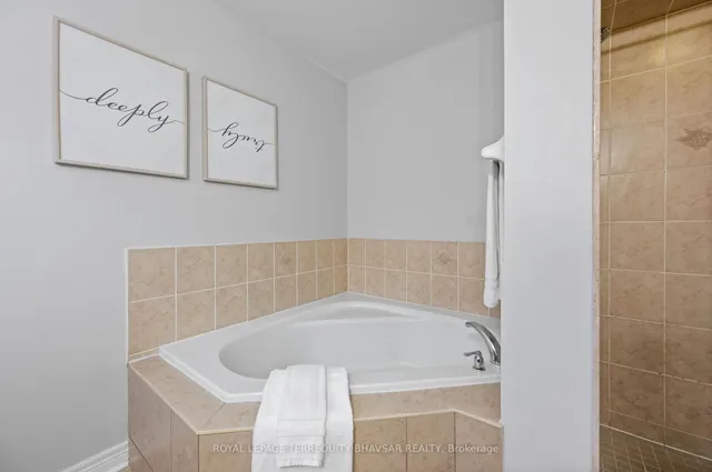 Additional image 29 of 315 Comiskey Cres