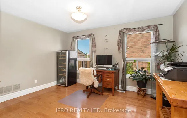 Additional image 6 of 12 Neville Cres