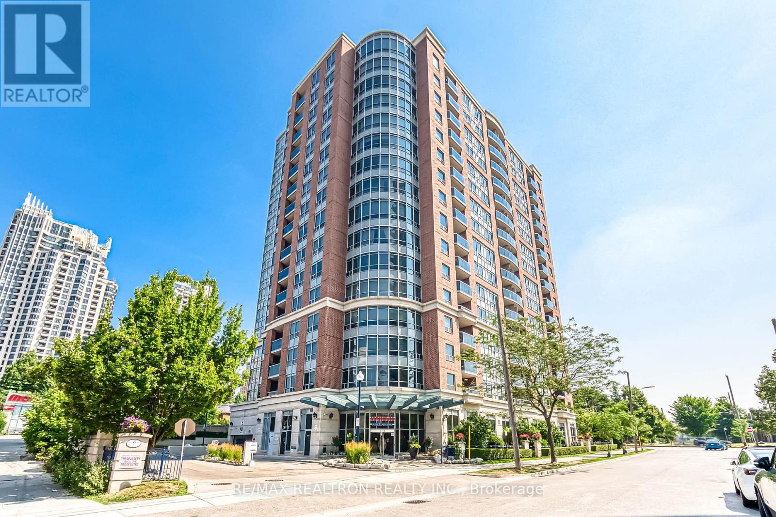 1102 - 8 MCKEE AVENUE|Toronto (Willowdale East), Ontario M2N7E5