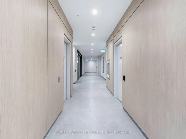 Additional image 15 of 215 VETERANS Dr Unit 211