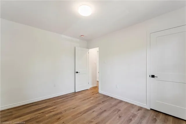 Additional image 17 of 387 Weir St