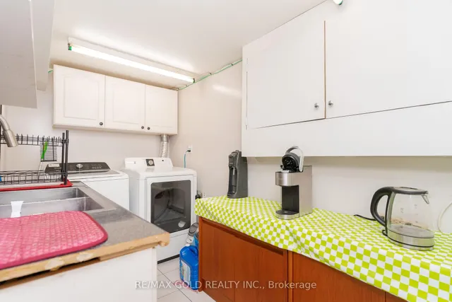 Additional image 32 of 9 Ashwood Cres