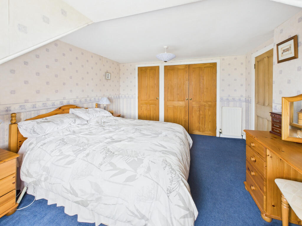 Additional image 27 of Cottage, Maud, AB42