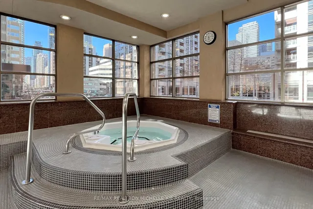 Additional image 29 of 736 Bay St Unit 1009