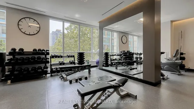 Additional image 39 of 500 Sherbourne St Unit 2706