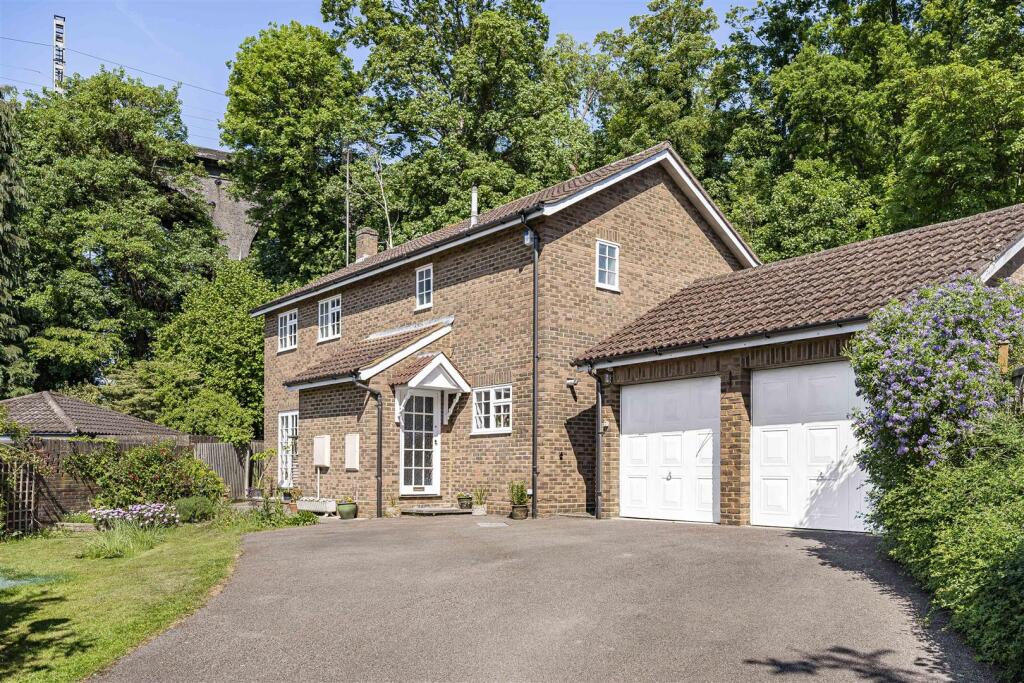 Property image for St. Ives Close, Welwyn
