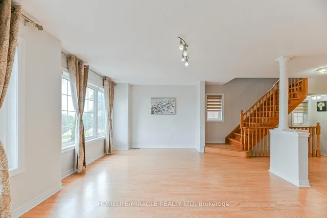 Additional image 18 of 40 Janda Crt