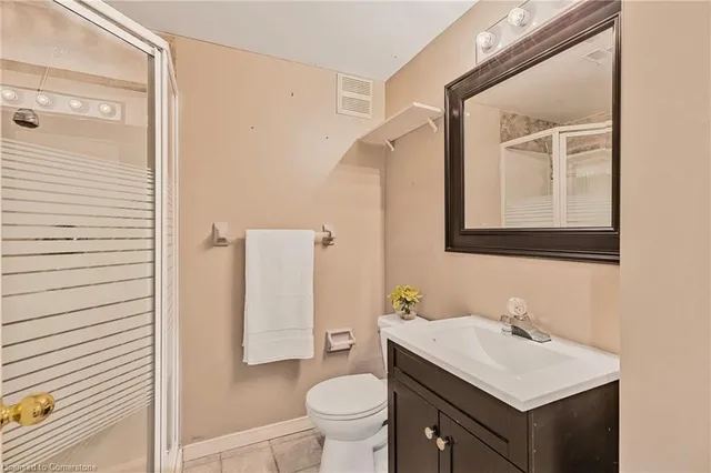 Additional image 47 of 3 Coleman Crt