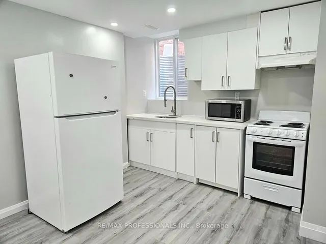 Additional image 38 of 89 Calm Waters Cres